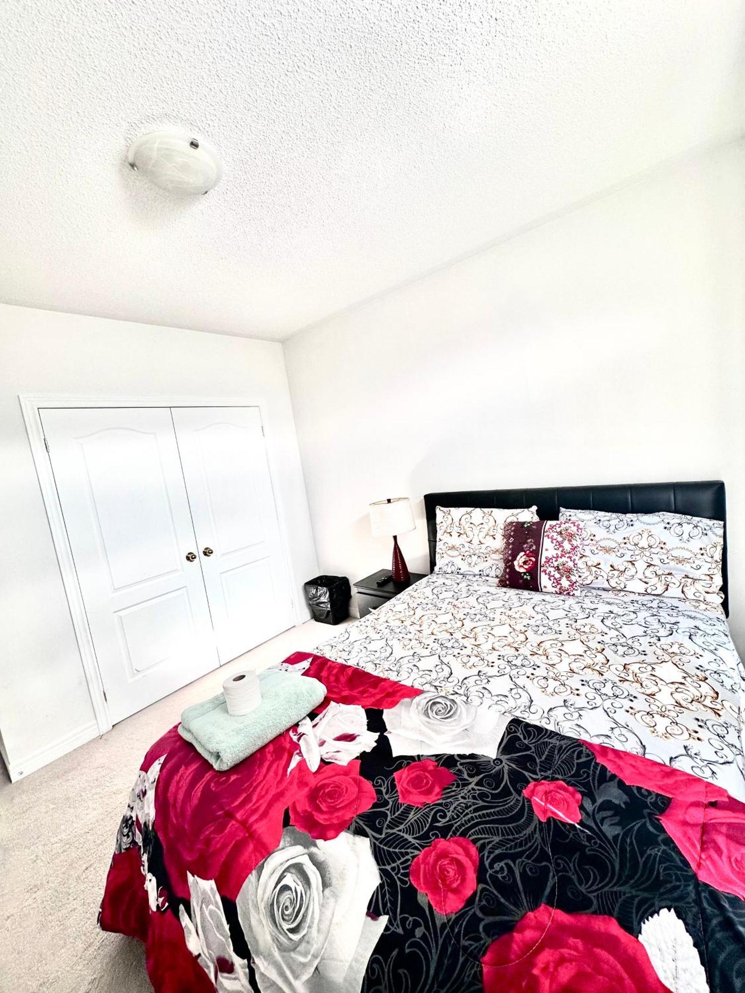 Bellhaven Beautiful Home Brampton Dış mekan fotoğraf